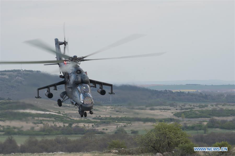 HUNGARY-HAJMASKER-HELICOPTER TRAINING