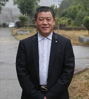湖南省洪江市塘灣鎮信訪辦主任、司法所所長易賢孝