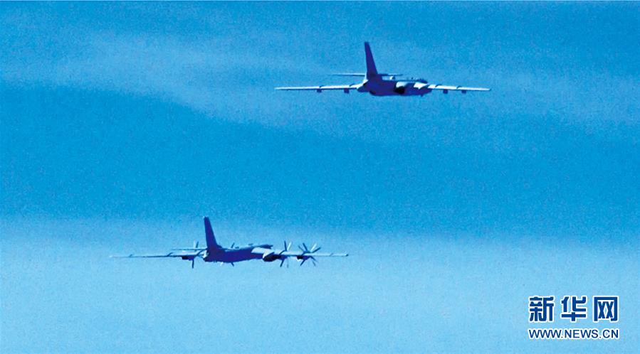 （新華全媒頭條·人民空軍70年·圖文互動(dòng)）（9）陽(yáng)光照耀奮飛的航程——黨中央、中央軍委和習(xí)主席關(guān)心人民空軍建設(shè)發(fā)展紀(jì)實(shí)