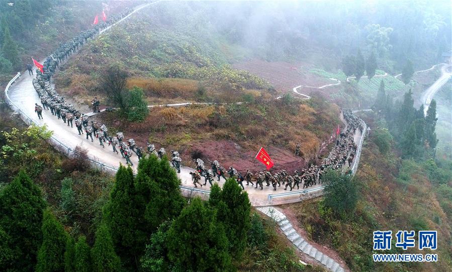 （新華全媒頭條·圖文互動）（13）備戰踏上新起點，練兵展現新氣象——2018中國軍隊新年開訓全景大掃描