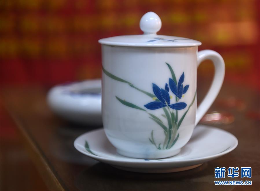 （壯闊東方潮 奮進(jìn)新時(shí)代——慶祝改革開放40年·圖文互動(dòng)）（3）億萬(wàn)人民的共同心聲——京西賓館探訪記