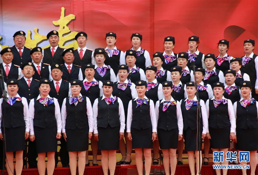 （在習近平新時代中國特色社會主義思想指引下——新時代新作為新篇章·圖文互動）（3）歡樂的“精氣神兒”從哪來？——“東北小延安”用“文化密鑰”解鎖基層治理
