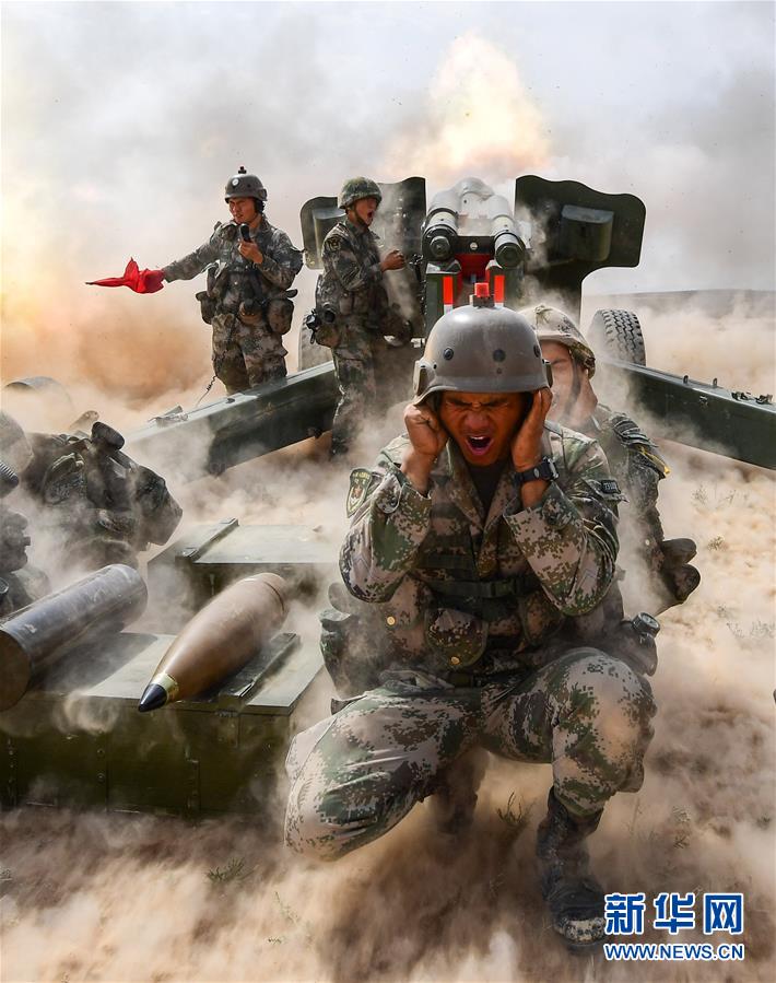（新華全媒頭條·圖文互動）（9）沿著中國特色強(qiáng)軍之路闊步前進(jìn)——黨中央、中央軍委領(lǐng)導(dǎo)推進(jìn)國防和軍隊建設(shè)70年紀(jì)實