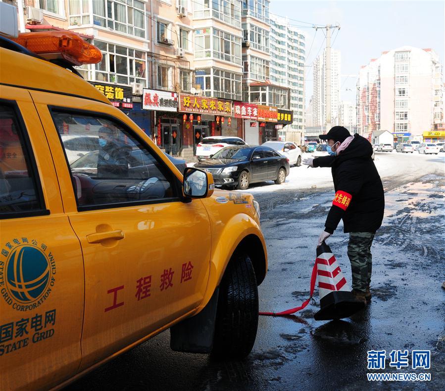 （聚焦疫情防控·圖文互動）（3）不知你是誰，知你為了誰——社區戰“疫”志愿者群像