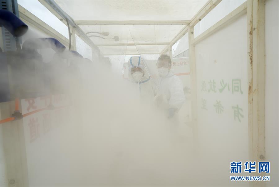（聚焦疫情防控·圖文互動）（16）“隱蔽”防線上的阻擊戰(zhàn)——武漢醫(yī)療廢物處理從“全線告急”到“日產日清” 