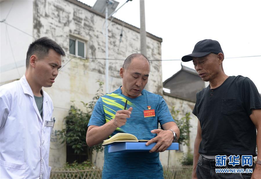 （新華全媒頭條·圖文互動）（12）筑起共御水患的鋼鐵長堤——戰洪一線的“干群關系新答卷”