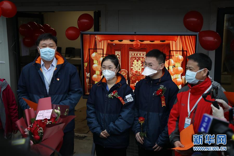 （抗疫一線醫(yī)務(wù)人員英雄群體·圖文互動）（5）合力護航生命之舟——遼寧、上海、廣東等醫(yī)療隊聯(lián)手決戰(zhàn)雷神山