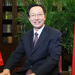 農(nóng)村改革如何接續(xù)發(fā)力？鄉(xiāng)村振興戰(zhàn)略怎樣推進(jìn)？農(nóng)業(yè)部部長(zhǎng)這樣說(shuō)