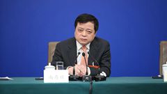 全國政協(xié)常委、全國工商聯(lián)副主席、正泰集團(tuán)董事長 南存輝