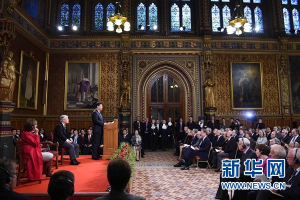 10月20日，國家主席習近平在英國議會發表講話。 新華社記者 張鐸攝 