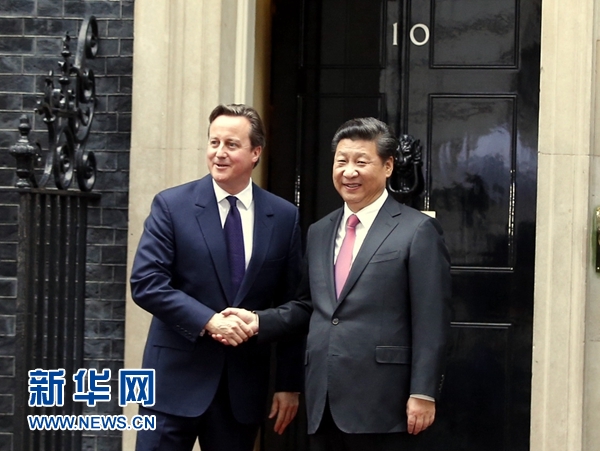 10月21日，國(guó)家主席習(xí)近平在倫敦唐寧街首相府同英國(guó)首相卡梅倫舉行會(huì)談。 新華社記者 鞠鵬 攝 