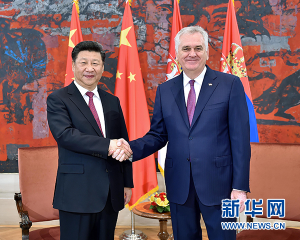 6月18日，國家主席習近平在貝爾格萊德同塞爾維亞總統尼科利奇舉行會談。 新華社記者 李濤 攝 