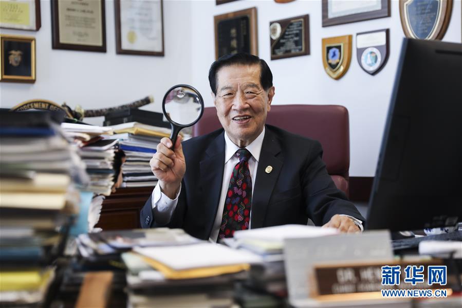 （國際·圖文互動）（1）專訪：“中國共產黨做對了！”——訪美籍華裔刑事鑒識專家李昌鈺